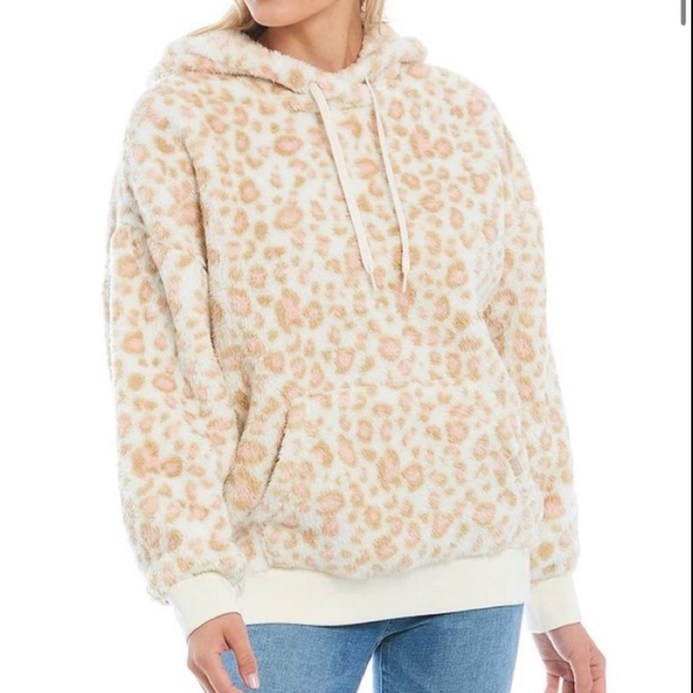UGG Loyra Sherpa Hoodie Cream and Pink Leopard Hoodie - Medium